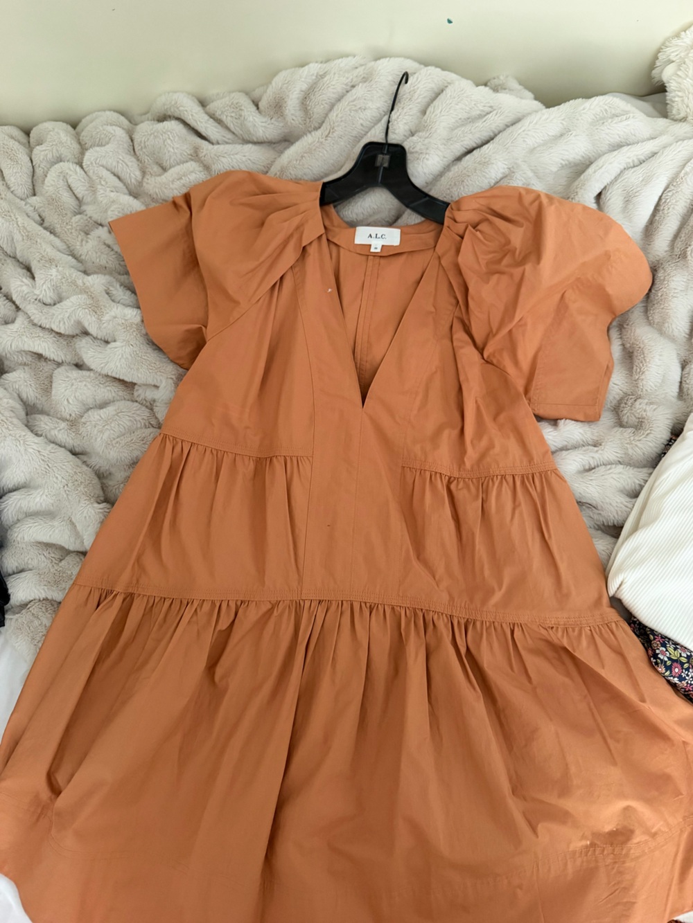 A.L.C. Women's Rust Orange Tiered V-Neck Cotton Tunic